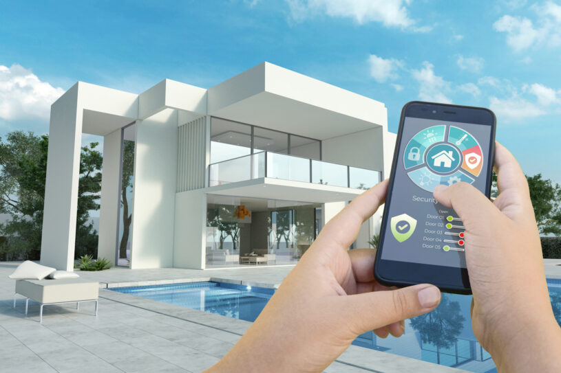 Smart pool features and automation